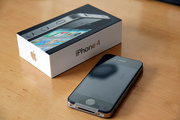 FOR SALE:BRAND NEW APPLE IPHONE 4 32GB UNLOCKED FOR $350USD